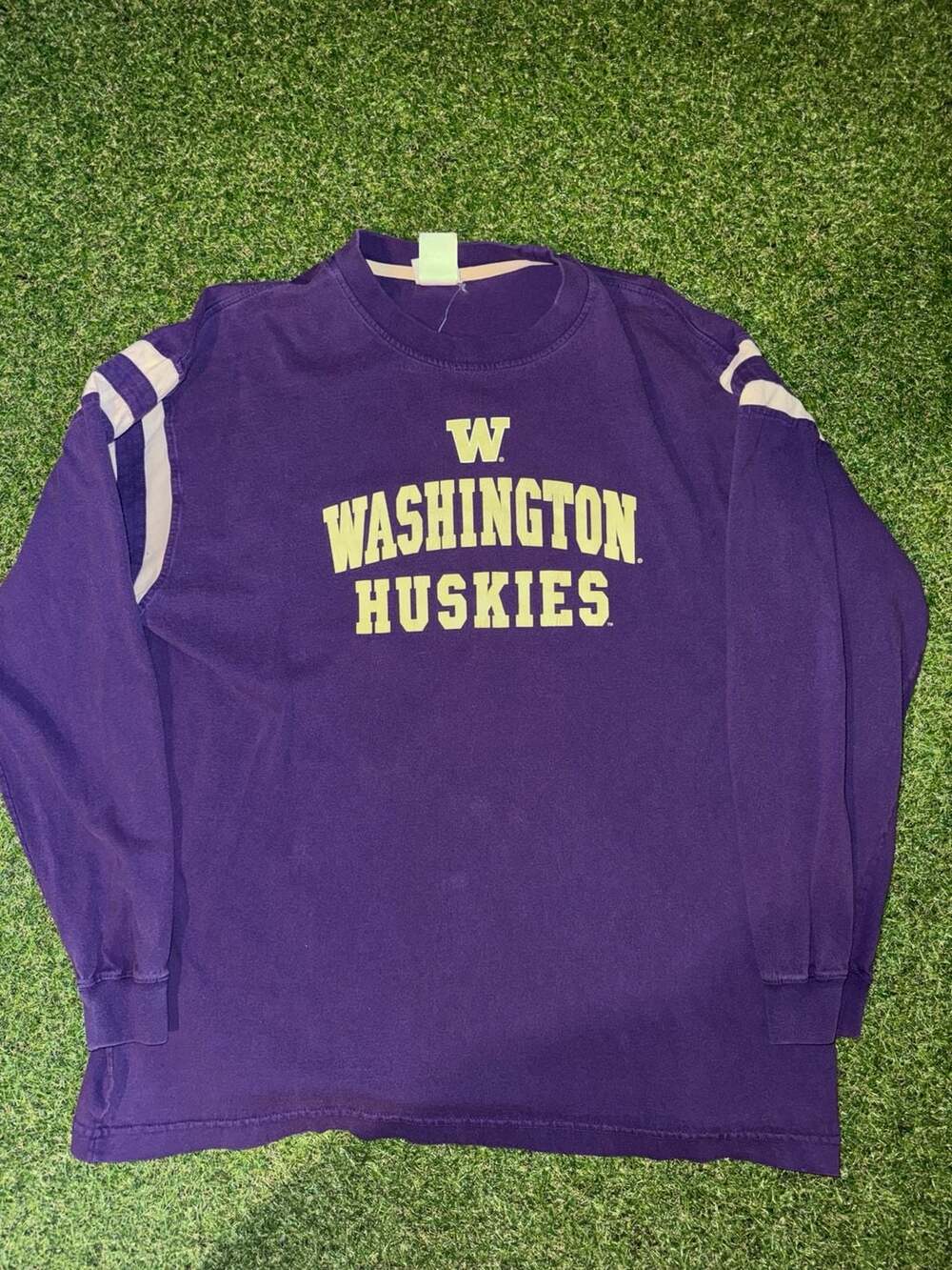 Lee Sport Washington Huskies Long Sleeve Size XL Purple Cotton Shirt